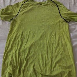 Men’s Lululemon shirt